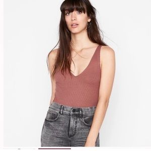 Express✨Double V Plunge Ribbed Tank Top- Mauve